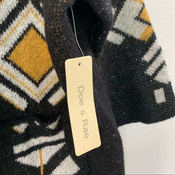 NWOT Doe and Rae Open Front Oversized Sweater Size Small - Picture 9 of 13